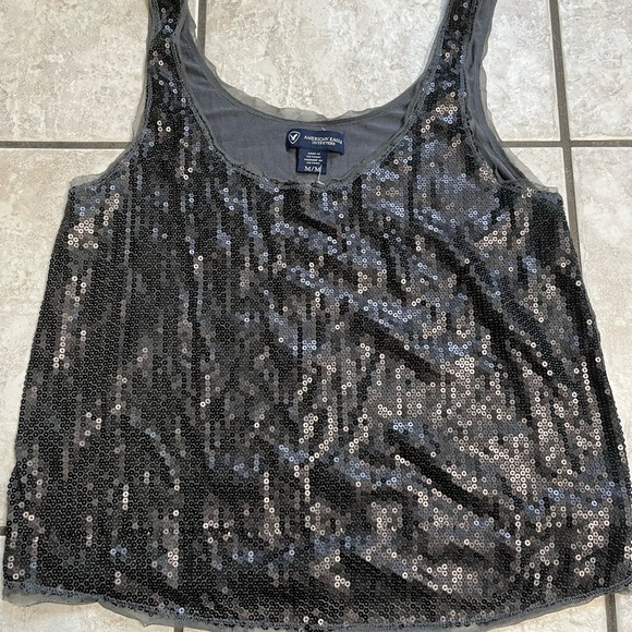 American Eagle Sequins Grey Top Size M. - Picture 2 of 5
